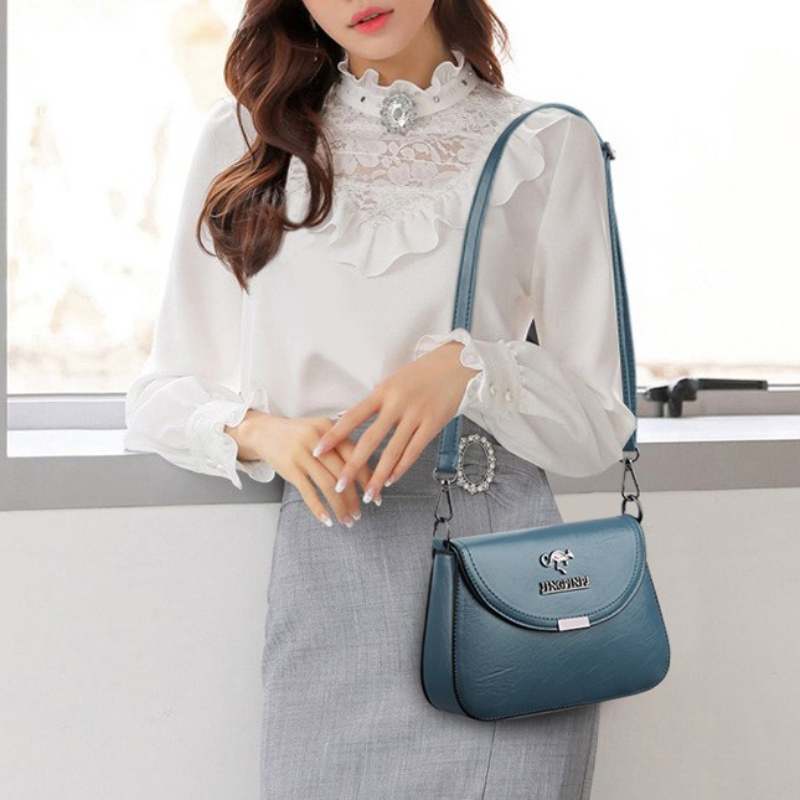 Soft Faux Leather Crossbody Ba - огляд і ціна Women'S Kangaroo Bags