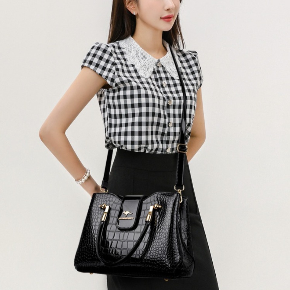 KAIDIFEINIROO Kangaroo Brand C - огляд і ціна Women'S Kangaroo Bags
